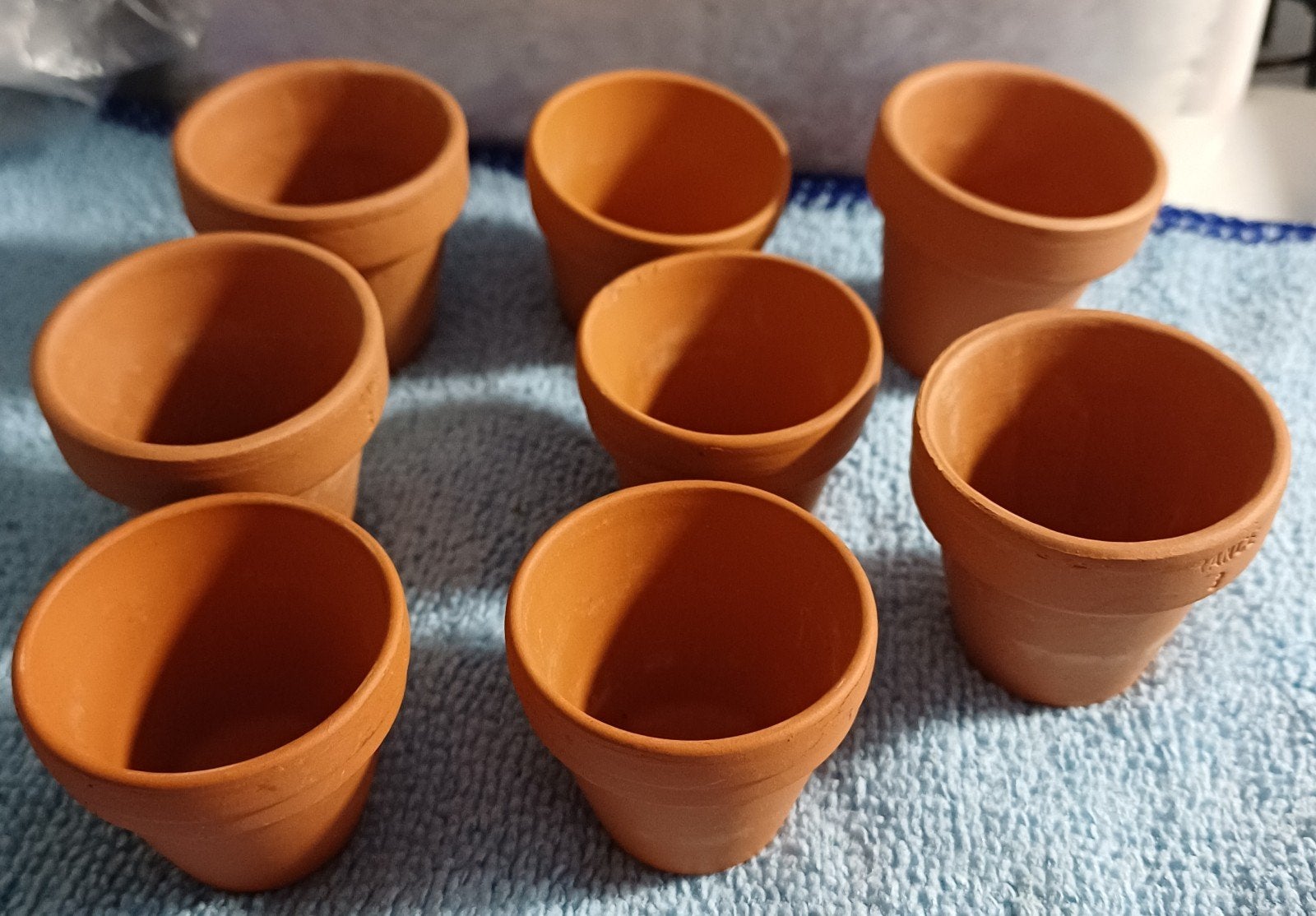 kleine bloempotjes, Ophalen of Verzenden, Zo goed als nieuw