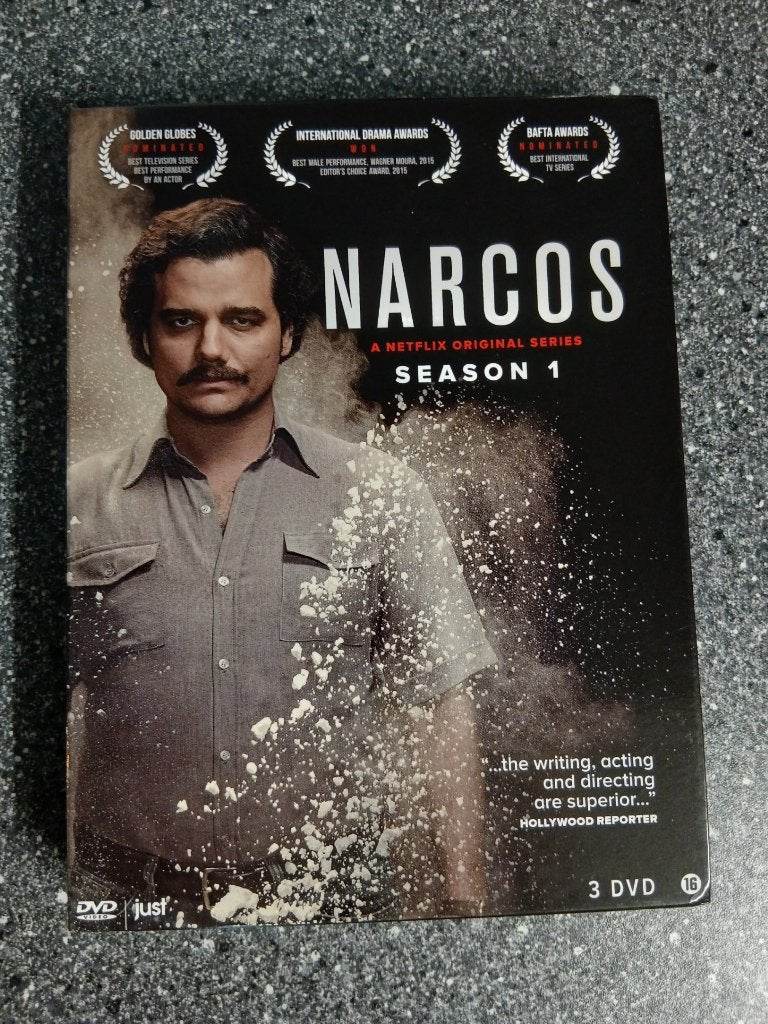 Dvd Narcos seizoen 1, Vanaf 16 jaar, Ophalen of Verzenden, Gebruikt, Seizoen 1