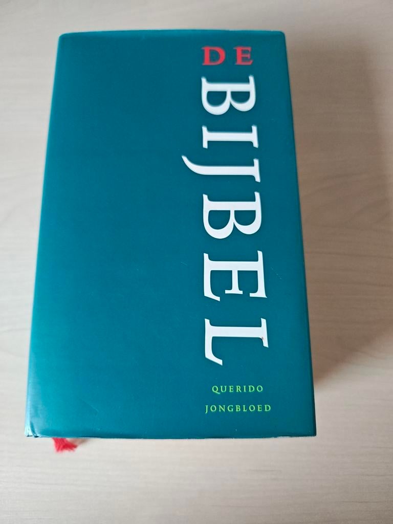 De Bijbel - Querido Jongbloed (lichte waterschade), Ophalen of Verzenden, Gelezen, Diverse auteurs, Christendom | Protestants