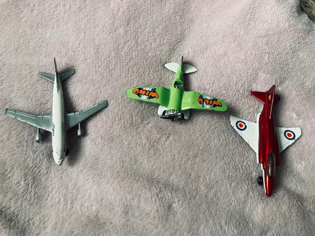 3 miniatuur vliegtuigjes, Ophalen of Verzenden, Schaalmodel