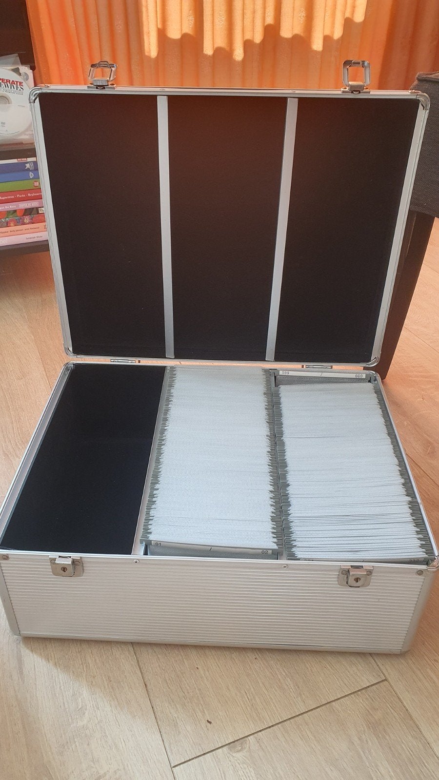 Aluminium CD/DVD opbergkoffer voor 600 discs, Verzenden