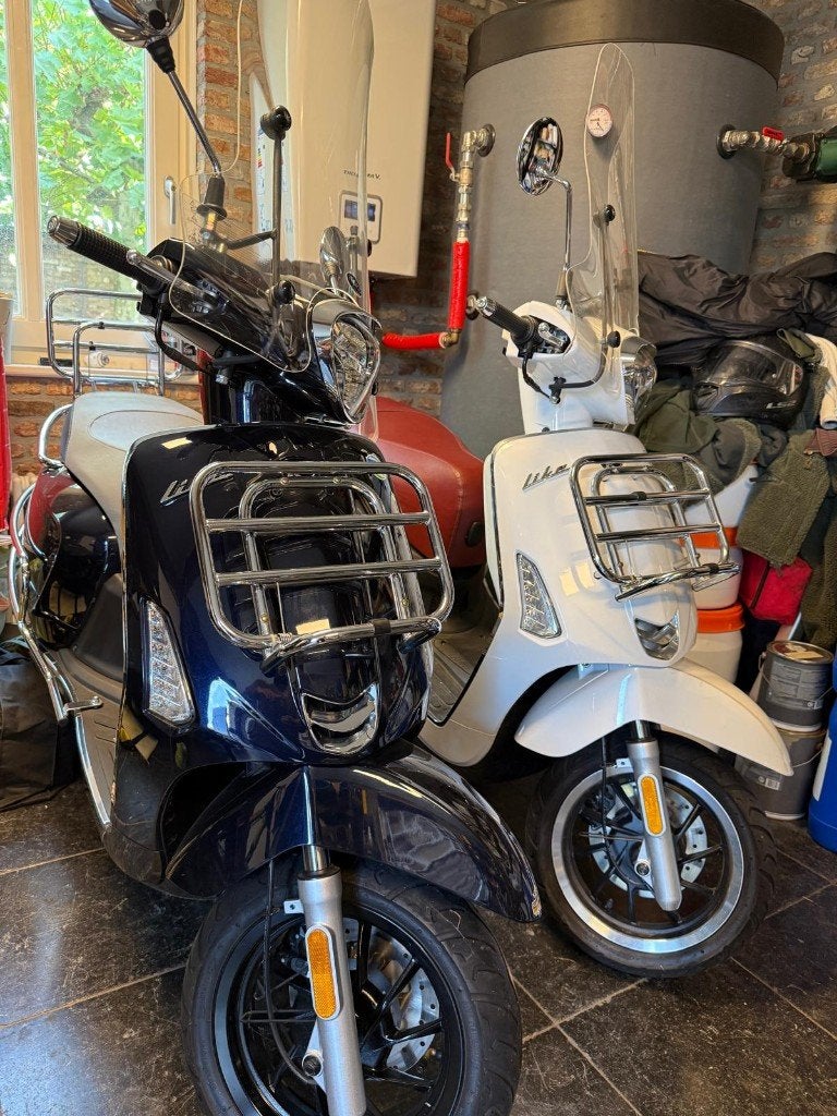 Foto 14 van Kymco New Like snor blauw 2020 | 333 km | vol opties | ZGAN