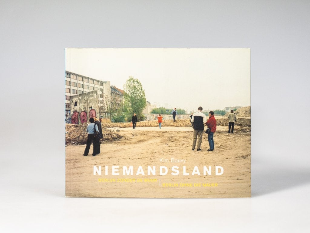 Kim Bouvy - Niemandsland, Boeken, Ophalen of Verzenden, Gelezen, Fotografen