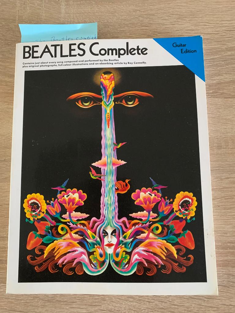 Beatles complete guiar edition, Muziek en Instrumenten, Bladmuziek, Gitaar, Ophalen of Verzenden, Zo goed als nieuw, Artiest of Componist