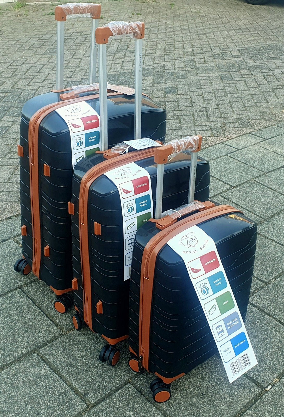 Diverse lichtgewicht koffers vanaf € 20 per stuk NIEUW, Ophalen of Verzenden, Koffer, Koffer, Koffer