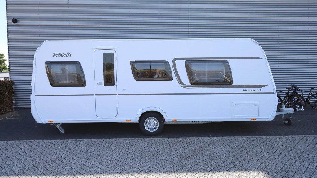 Dethleffs Nomad 530 DR 1800 kg as + Queensbed, Rondzit, Bedrijf, Serviceluik, Overige typen