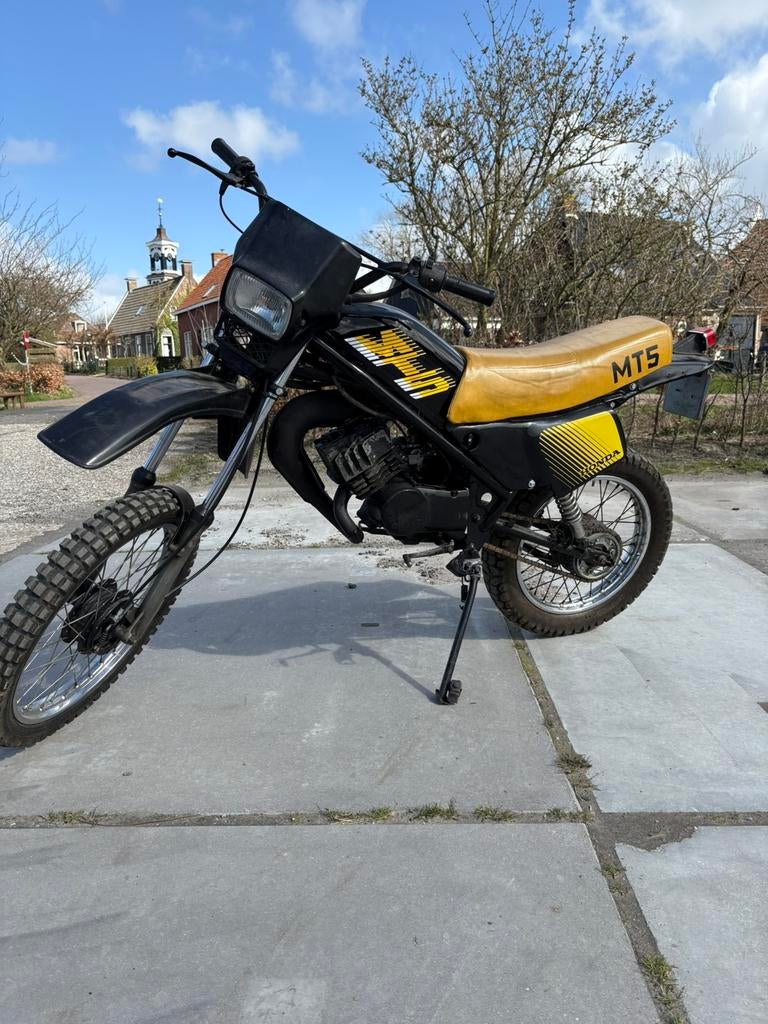 Honda mt 5 met kenteken, Fietsen en Brommers, Brommers | Crossbrommers, Ophalen, Zo goed als nieuw, Honda