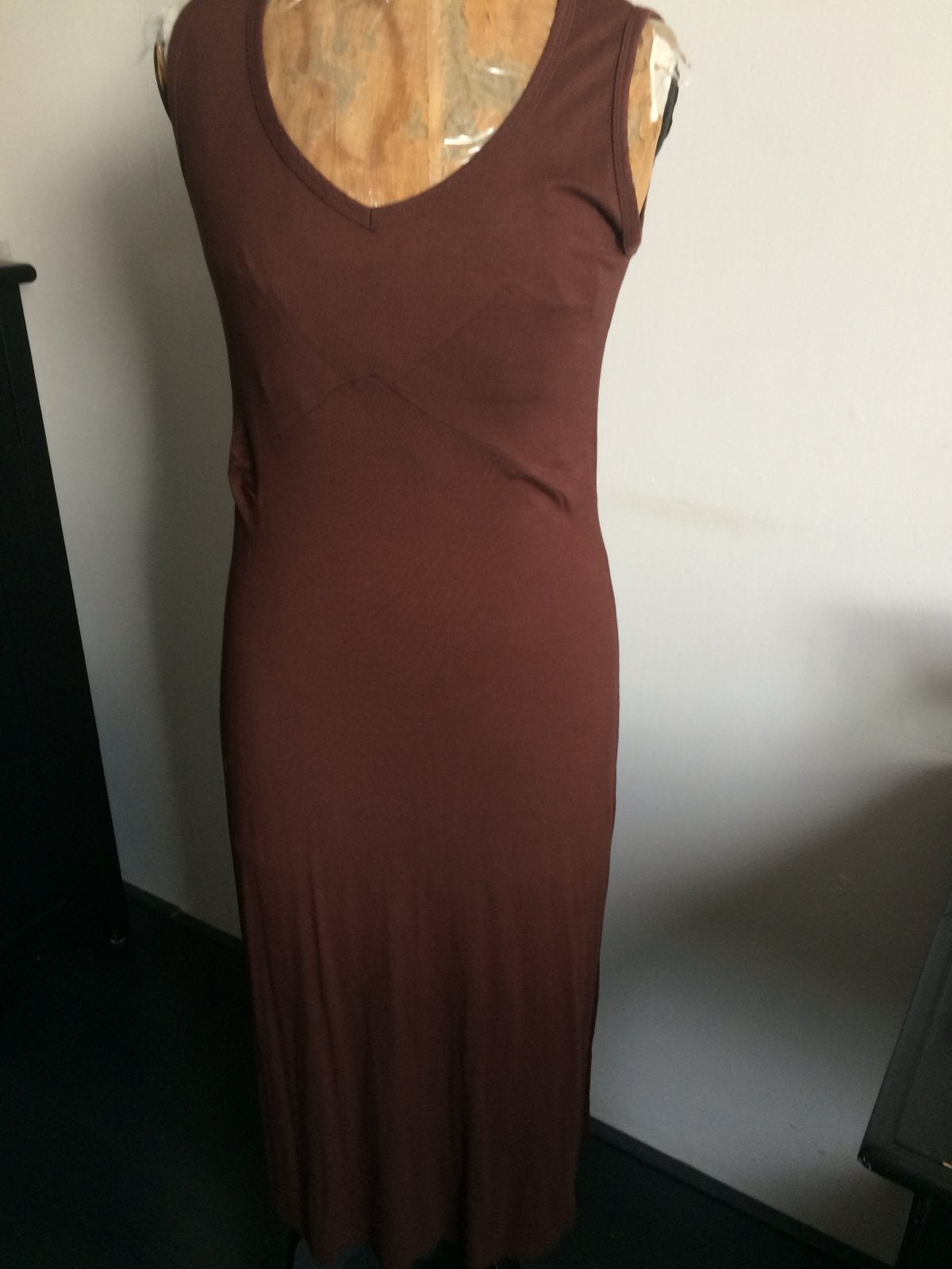 Mouwloze tricot jurk in donkerbruin - Maat 38, Kleding | Dames, Ophalen of Verzenden, Gedragen, Maat 38/40 (M), Blauw