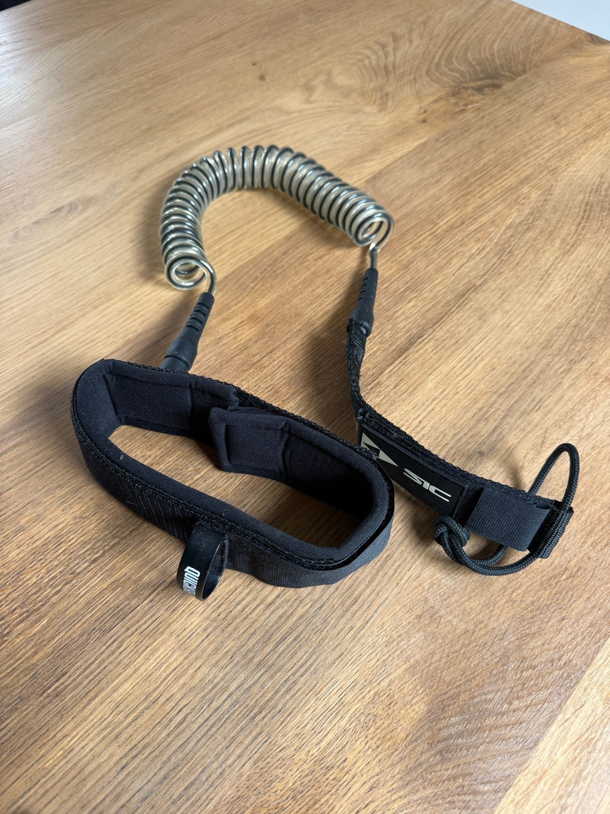 SIC SUP Leash - Zo goed als nieuw, Watersport en Boten, Suppen, Ophalen of Verzenden, Zo goed als nieuw, SUP-accessoire