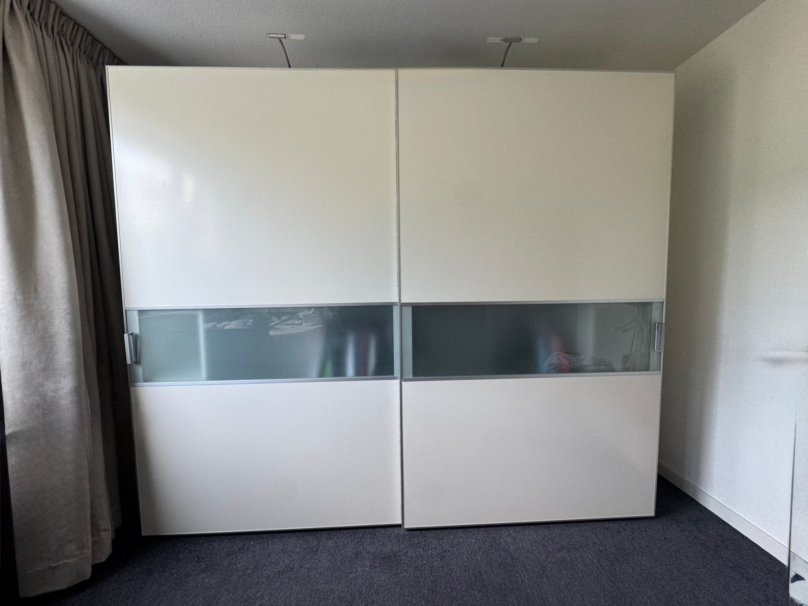 MOET WEG ‼️ Kledingkast met schuifdeuren en verlichting, Ophalen, Gebruikt, 200 cm of meer, Glas