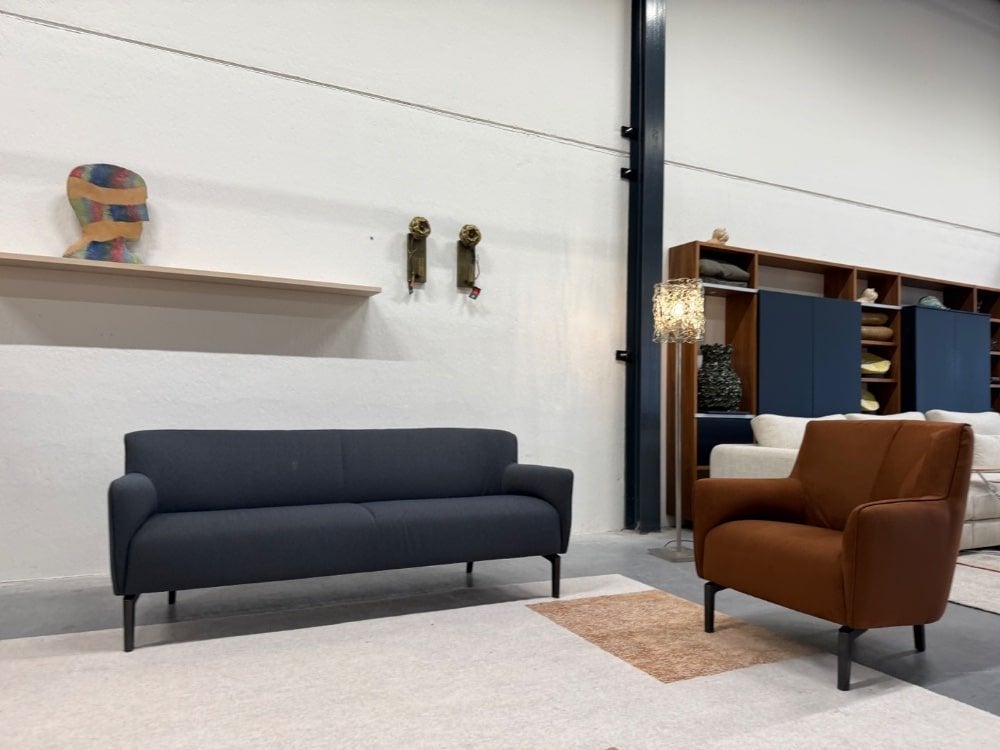 2 Nieuw Leolux Evidence Santosa Fauteuil Bruin stof design, Huis en Inrichting, Leolux, Info@leolux.nl, Nieuw, 75 tot 100 cm