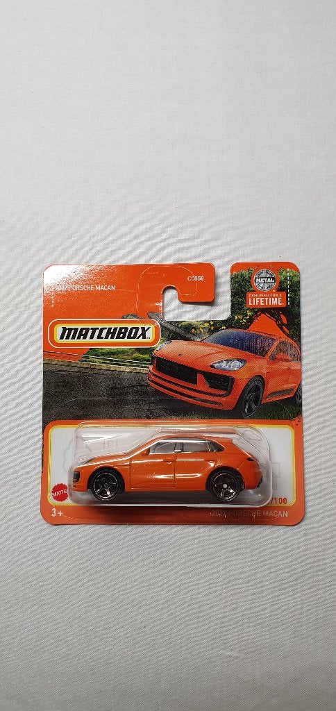 Matchbox 2022 Porsche Macan oranje, Hobby en Vrije tijd, Ophalen of Verzenden, Nieuw, Auto