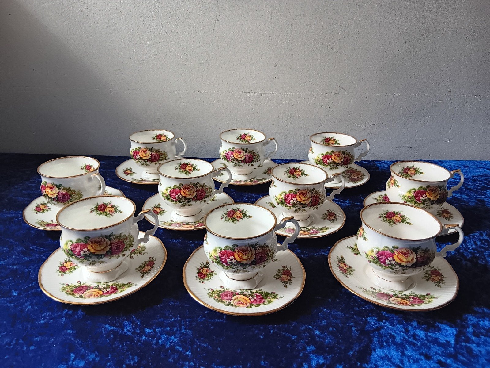 10x Elizabethan Staffordshire English Garden kop en schotel, Ophalen of Verzenden