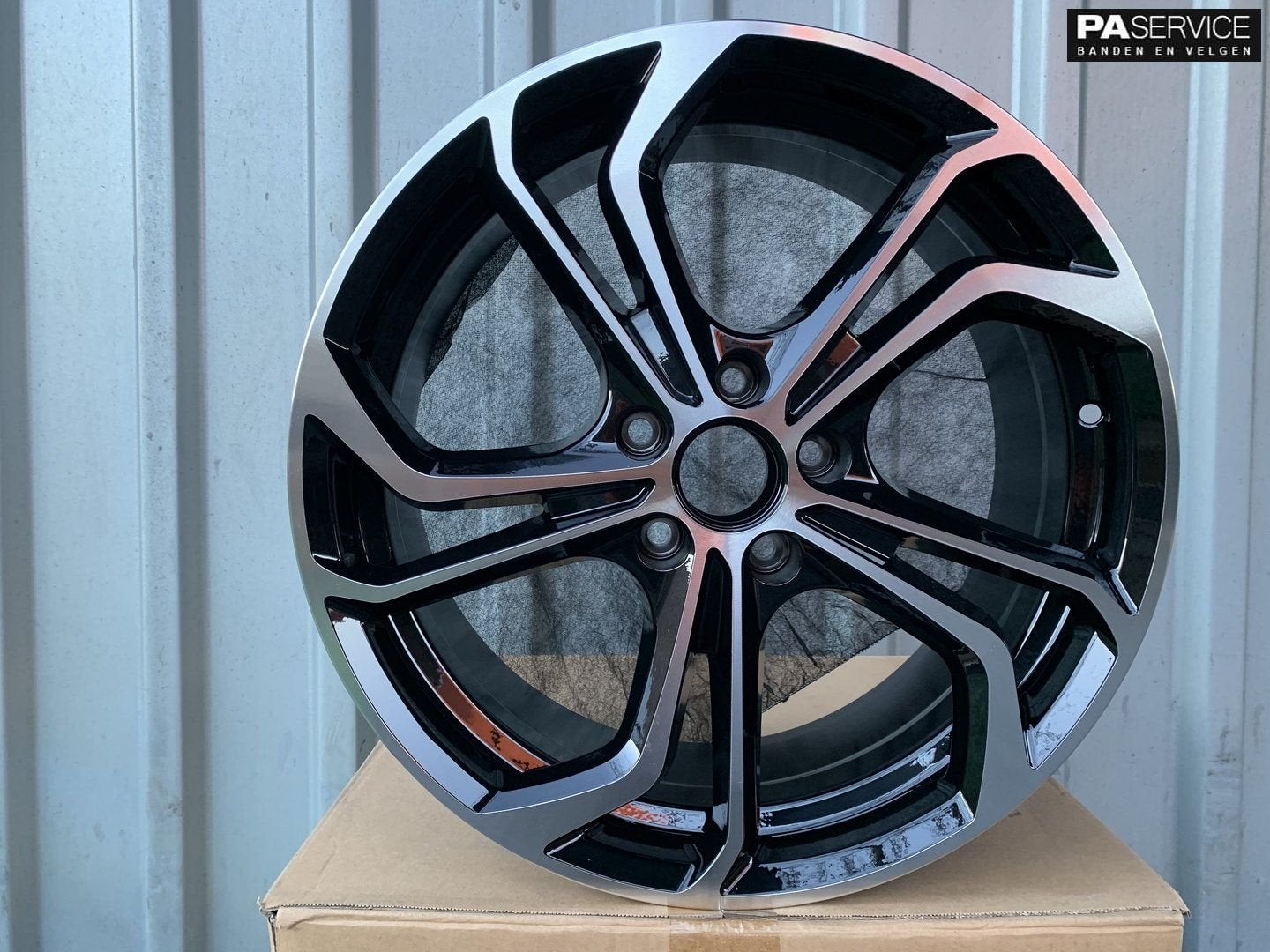 Nieuwe 18 inch FPBlack VW dedicated velgen oa Golf Caddy, Auto-onderdelen, Banden en Velgen, 18 inch, -, -, Banden en Velgen
