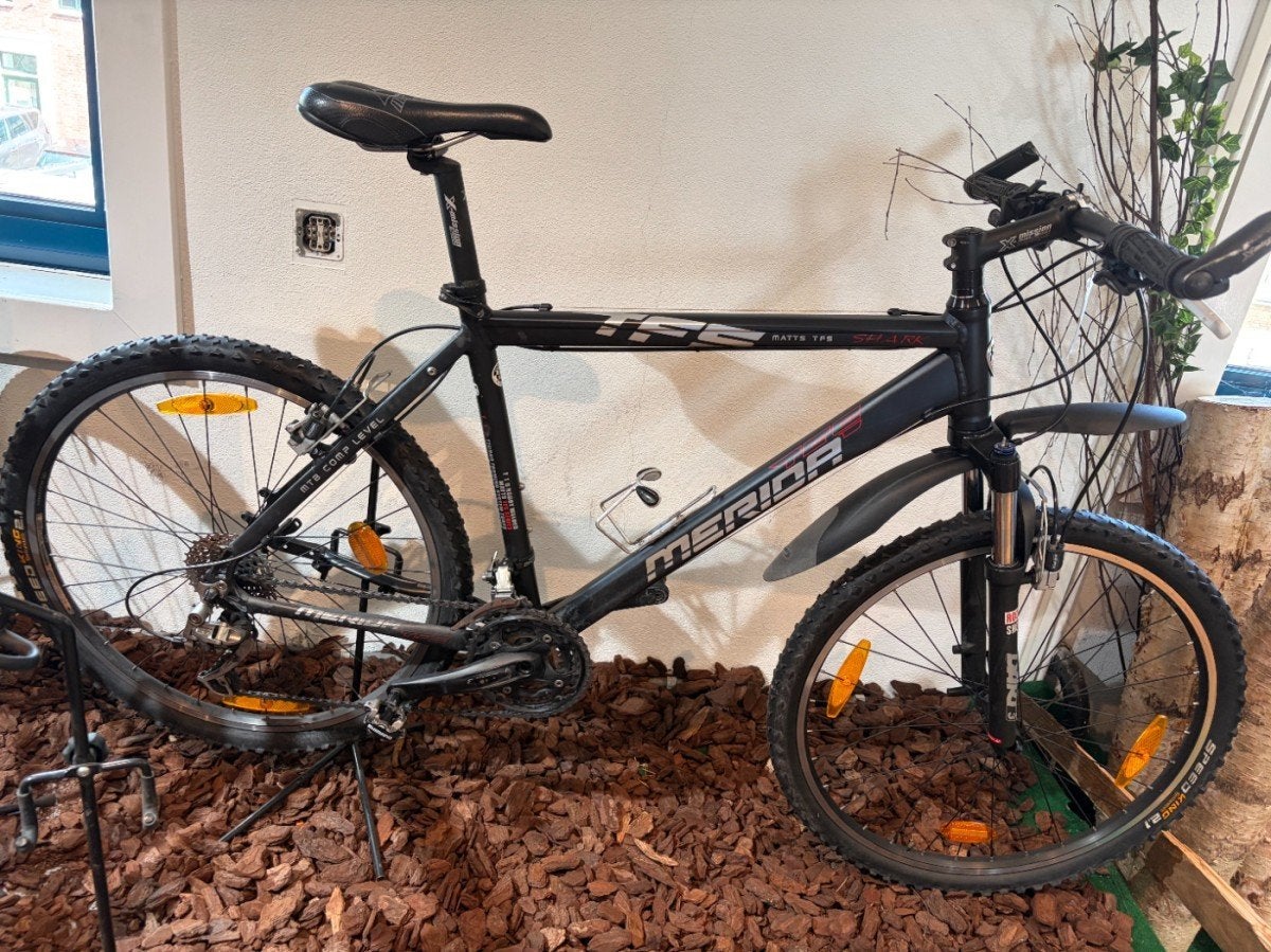 Merida Matts Shark 26" Zwart 20", Fietsen en Brommers, Ophalen, Gebruikt, -, -