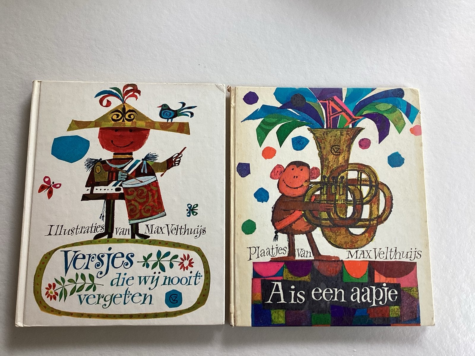 2 Vintage Max Velthuijs Boeken: Versjes & A is een aapje, Boeken, Kinderboeken | Baby's en Peuters, Ophalen, Gelezen, 3 tot 4 jaar