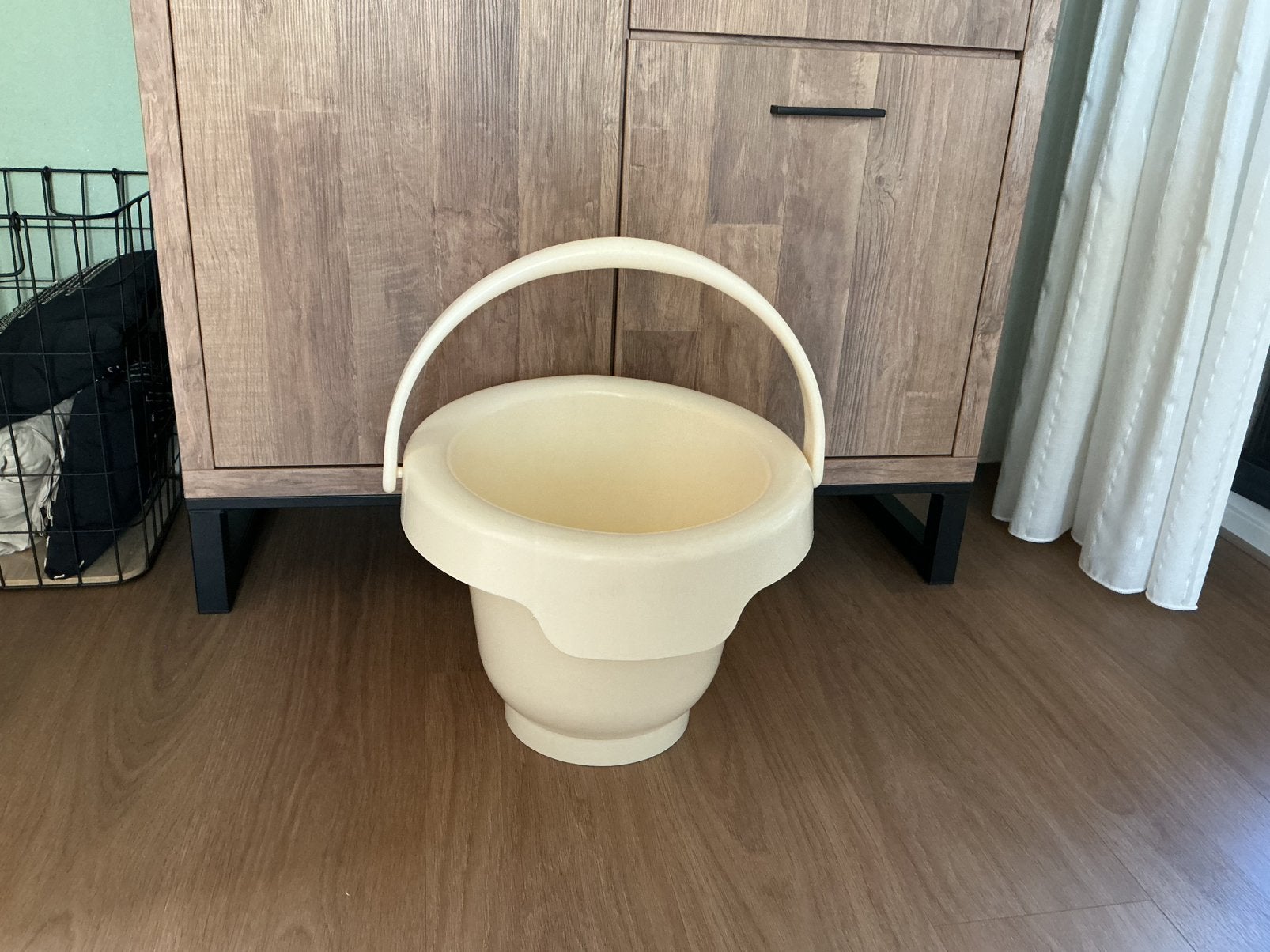 Bébé- Jou beige Tummy Tub, Ophalen of Verzenden, Zo goed als nieuw, Tummy Tub, Bébé-jou