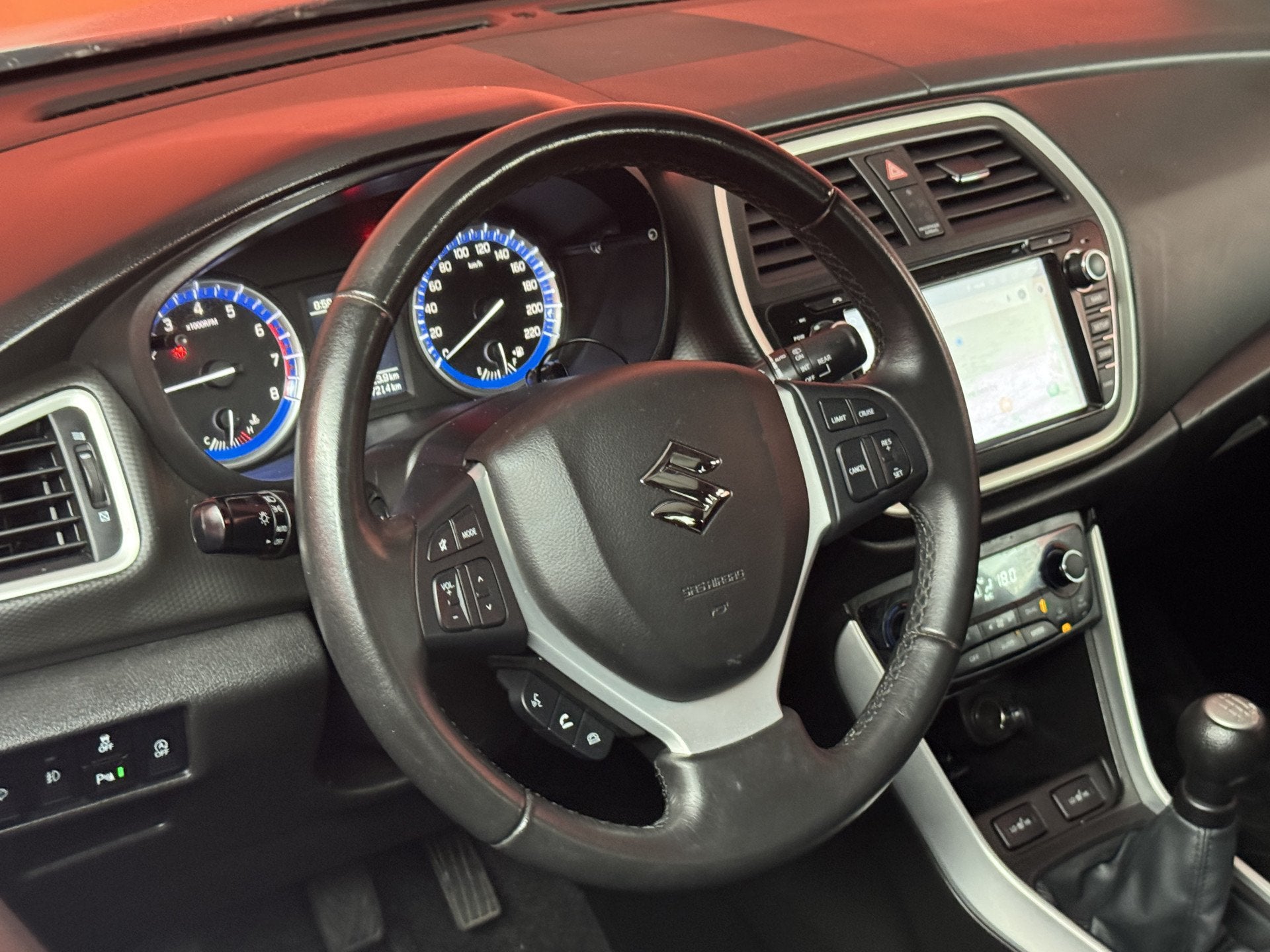 Suzuki S-Cross 1.6 High Executive | Stoelverwarming | Clima, Auto's, Voorwielaandrijving, Gebruikt, 4 cilinders, 400 kg