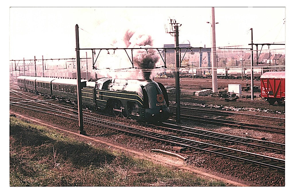 803002	Foto	Trein Zug	Locomotief Lokomotive	12004, Ophalen of Verzenden, Zo goed als nieuw, Trein, Kaart of Prent