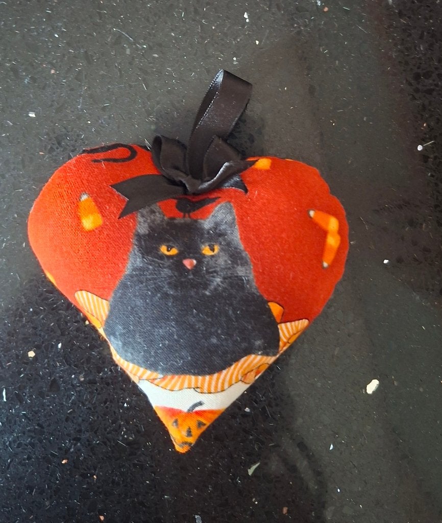 nieuw- Halloween hanger/ hartje Poes/ Kat ( B), Ophalen of Verzenden, Nieuw