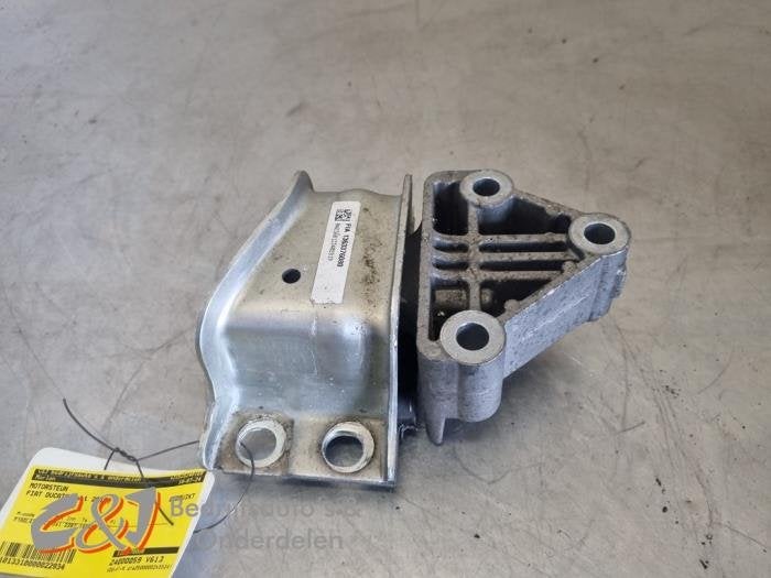 Motorsteun van een Fiat Ducato, Gebruikt, -, -, Ophalen of Verzenden