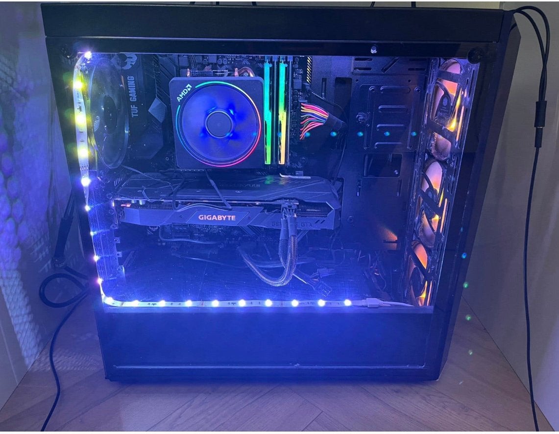 Gaming pc 1660, Computers en Software, Ophalen, Zo goed als nieuw, Gaming, SSD