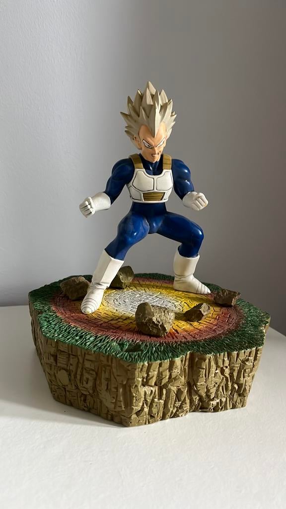 Dragonball z r&m vegeta resin figure, Verzamelen, Ophalen of Verzenden, Zo goed als nieuw
