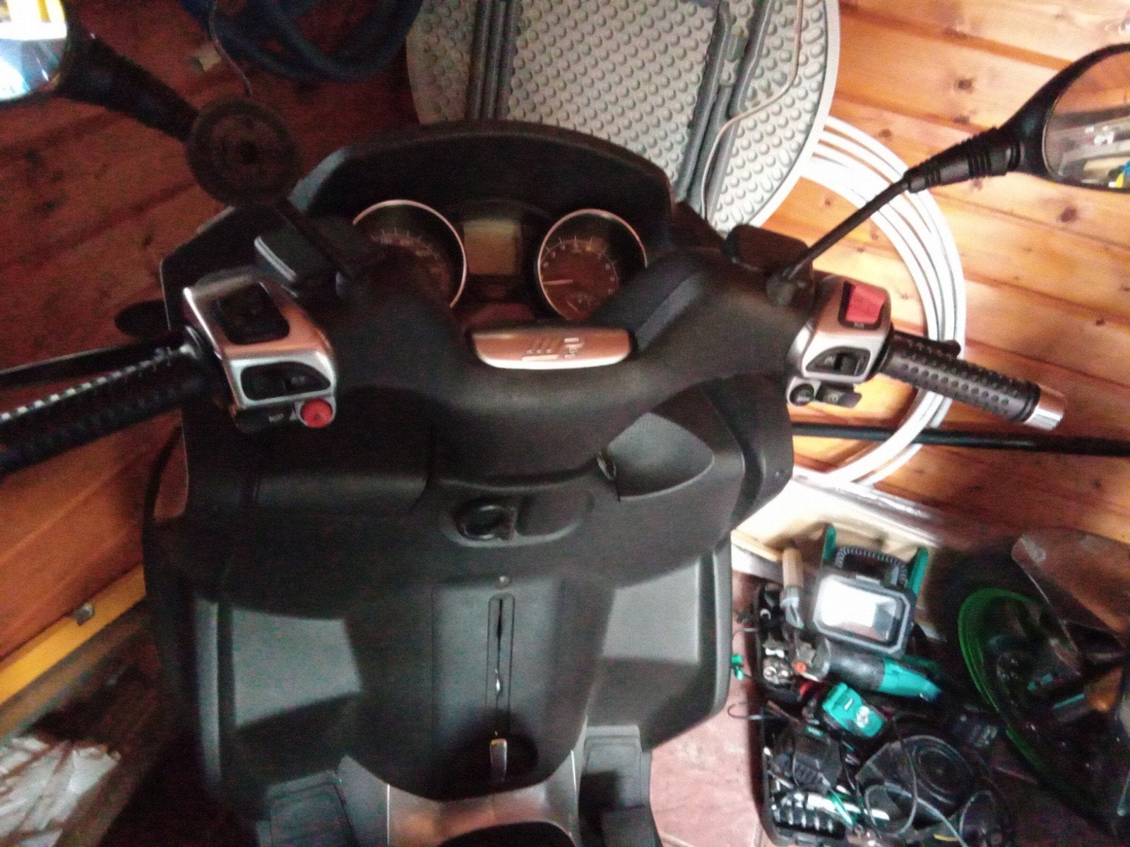 Piaggio MP3 400 LT uit 2009 - Zeer Goed Onderhouden, Ophalen