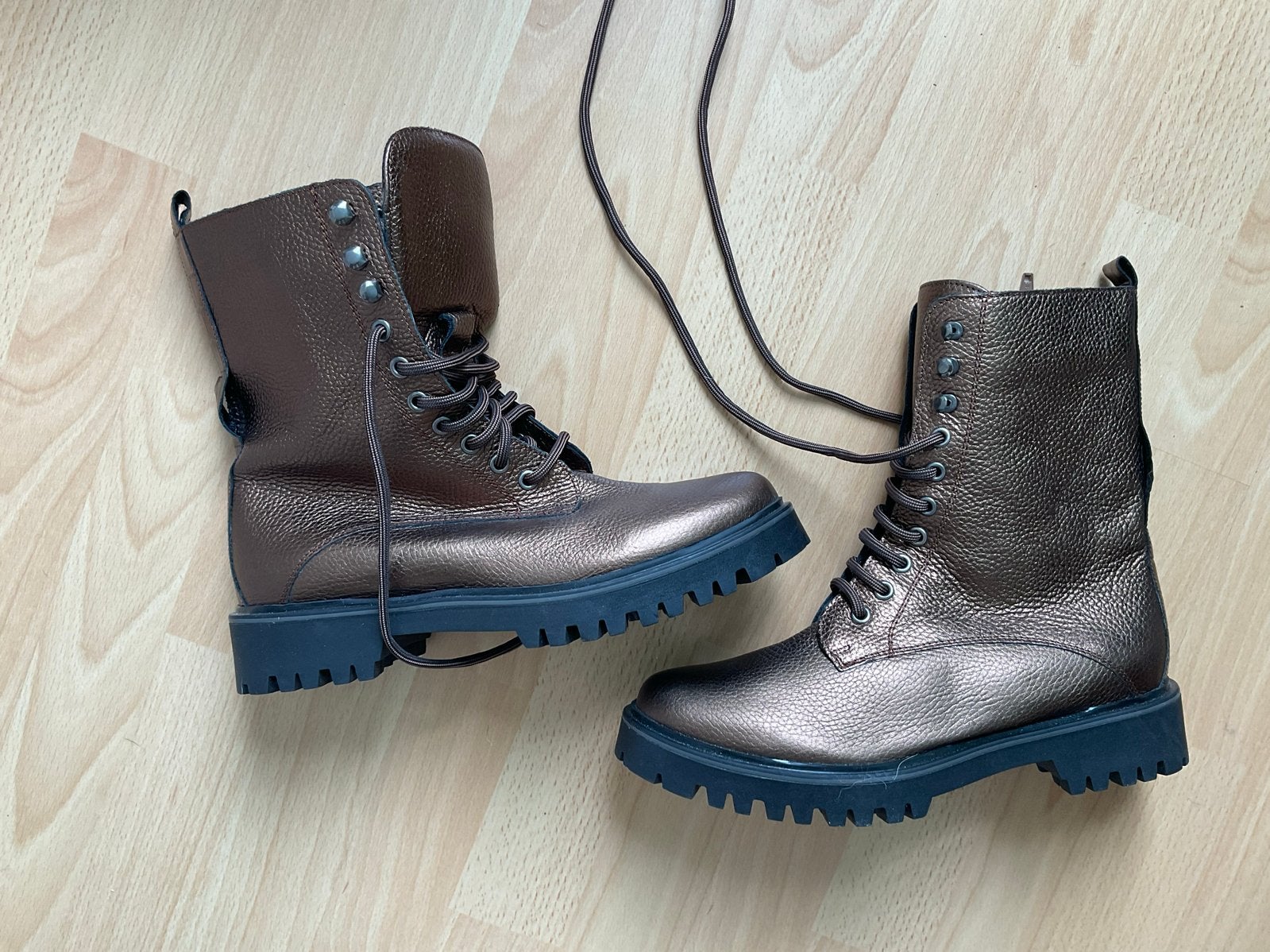 Linea Zeta bronzen leren veterlaarzen maat 40, Ophalen of Verzenden, Zo goed als nieuw, Overige kleuren, Lage of Enkellaarzen
