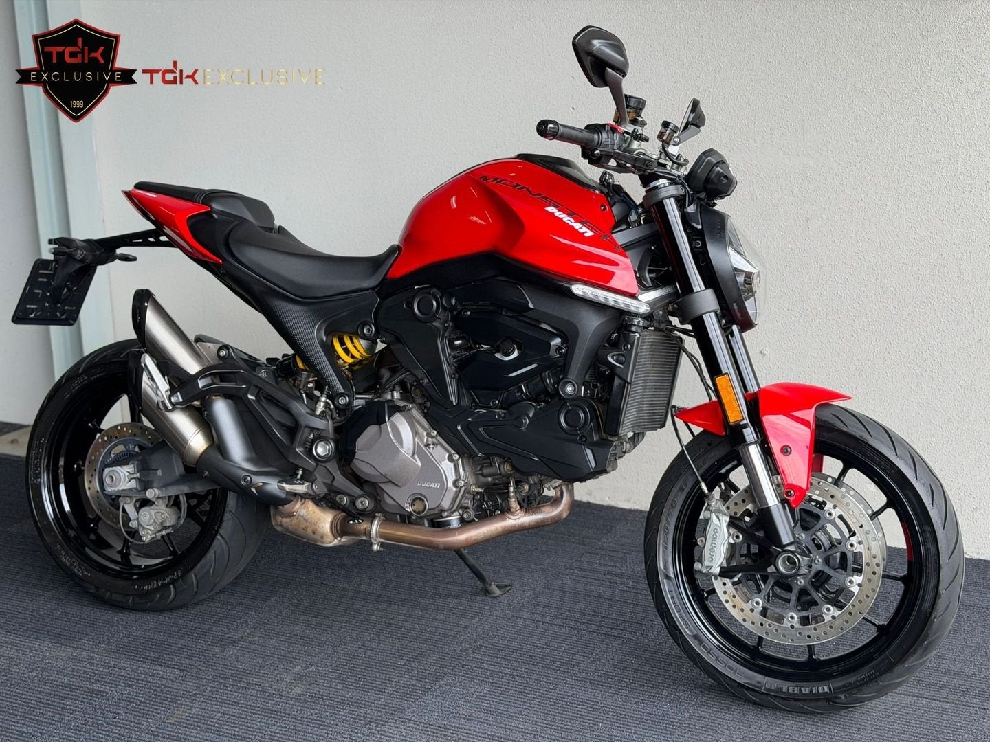 Ducati Monster 937 TOPSTAAT (796 696 1100 1000 900 800 821), 2 cilinders, Motorrijbewijs A, Bedrijf, Meer dan 35 kW