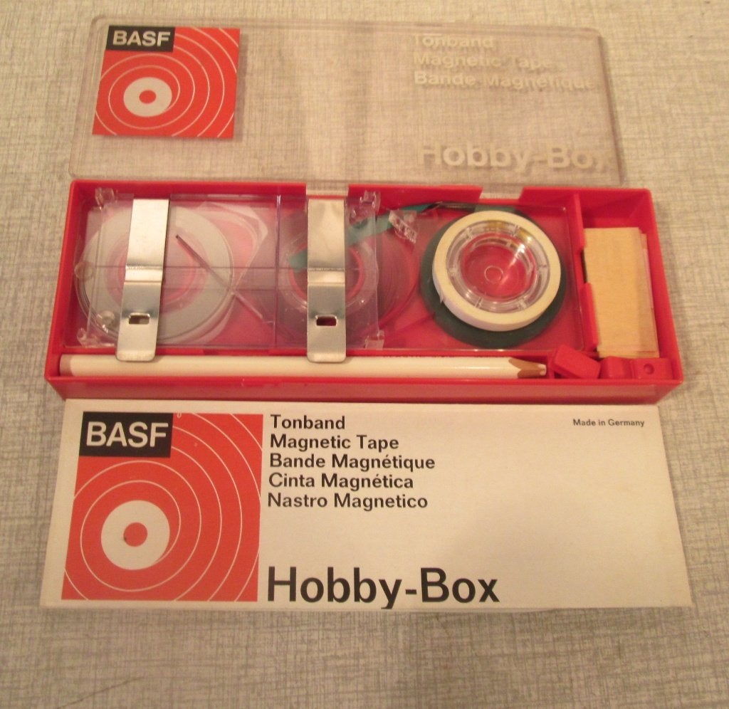 Originele BASF Bandrecorder Tapes Hobby Box, Ophalen of Verzenden, Onderdeel, Met banden