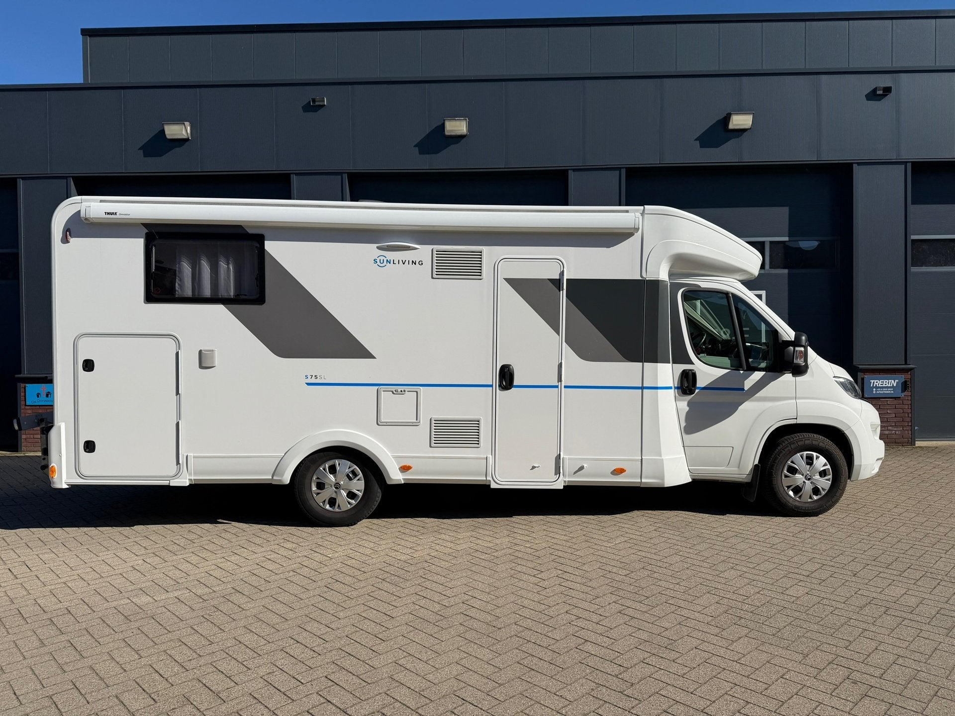 Foto 3 van Sun living S-SERIES S 75 SL ADRIA 165 PK/ORIGINEEL NL/AIRCO/