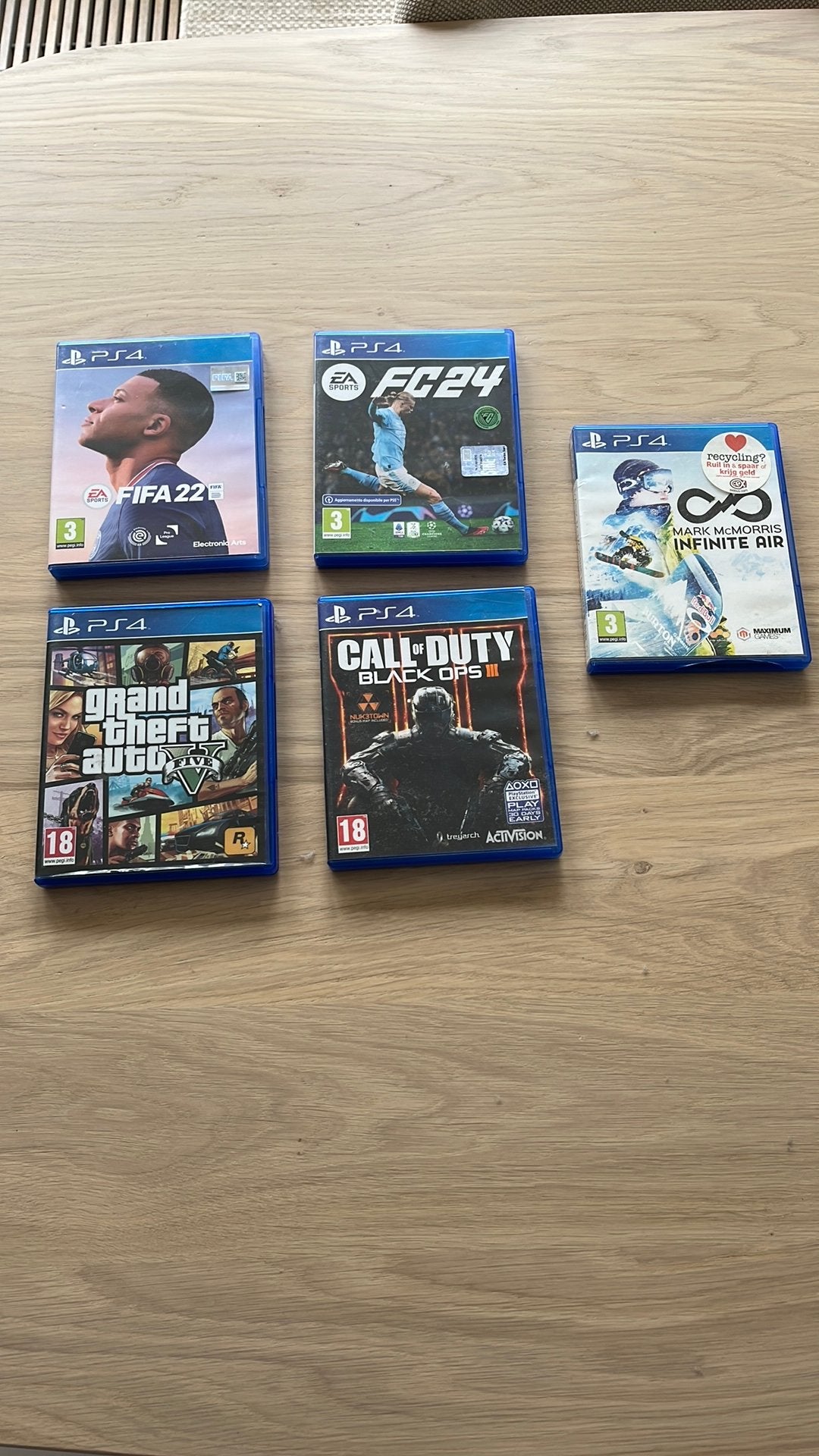 PS4 spelletjes, Spelcomputers en Games, Games | Sony PlayStation Vita, Ophalen of Verzenden, Zo goed als nieuw, Sport, 3 spelers of meer