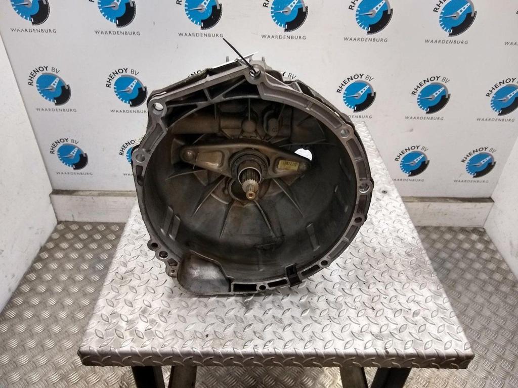 BMW 1 SERIES TRANSMISSIE / VERSNELLINGSBAK 2016, Ophalen of Verzenden, Gebruikt, Stiba lid