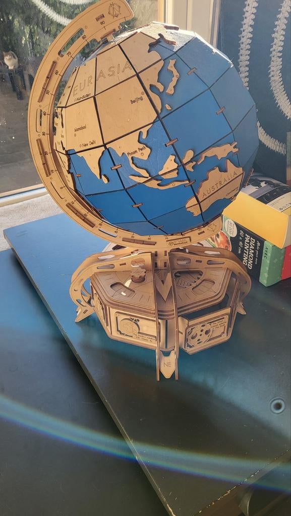 Wereld bol, Ophalen