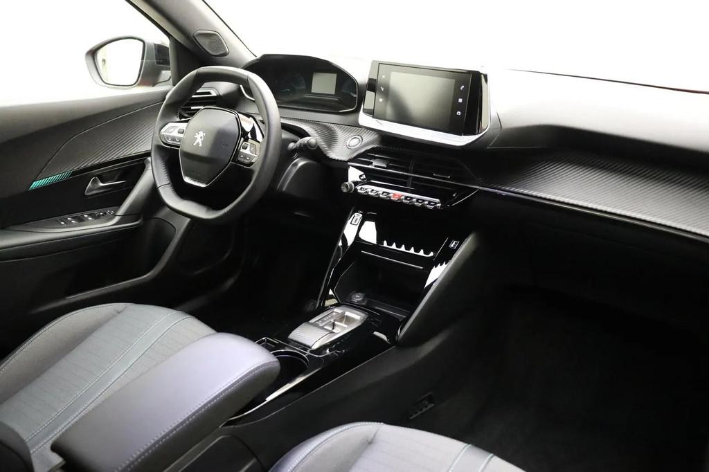 Peugeot 2008 EV Allure 136pk 50 kWh € 19.950,00, Automaat, 136 pk, Gebruikt, Leder en Stof