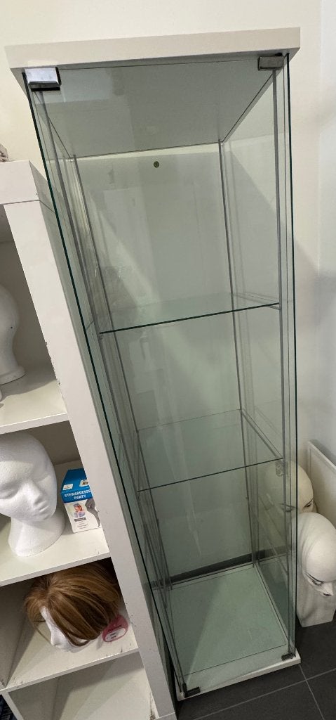 Vitrinekast Glas 4X van Ikea gratis op te halen, Ophalen, Minder dan 50 cm, Gebruikt, Glas