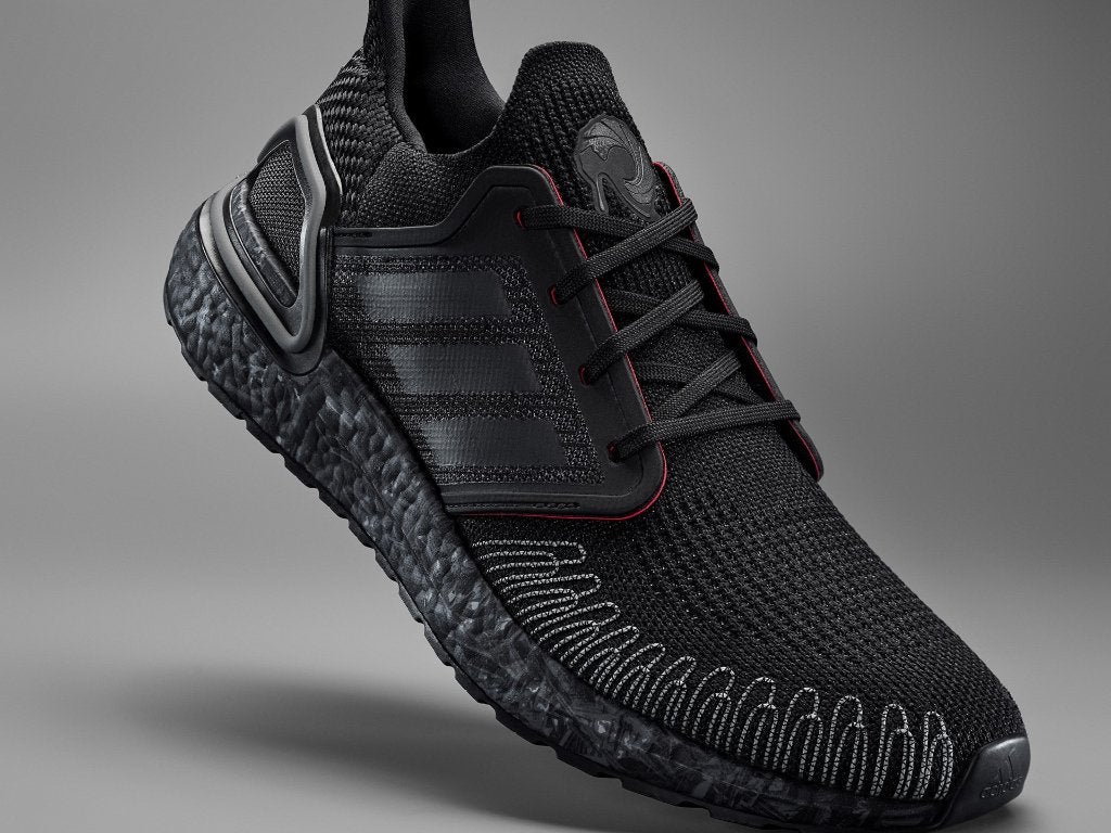 Adidas UltraBoost 007 schoenen maat 43, Ophalen of Verzenden, Zo goed als nieuw, Adidas, Sportschoenen