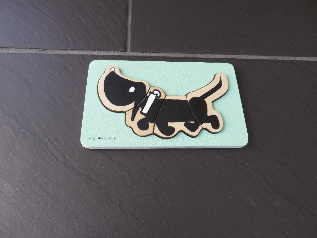Houten legpuzzel Takkie teckel, 4 stukken, 2 tot 4 jaar, Ophalen of Verzenden, Zo goed als nieuw, Van hout