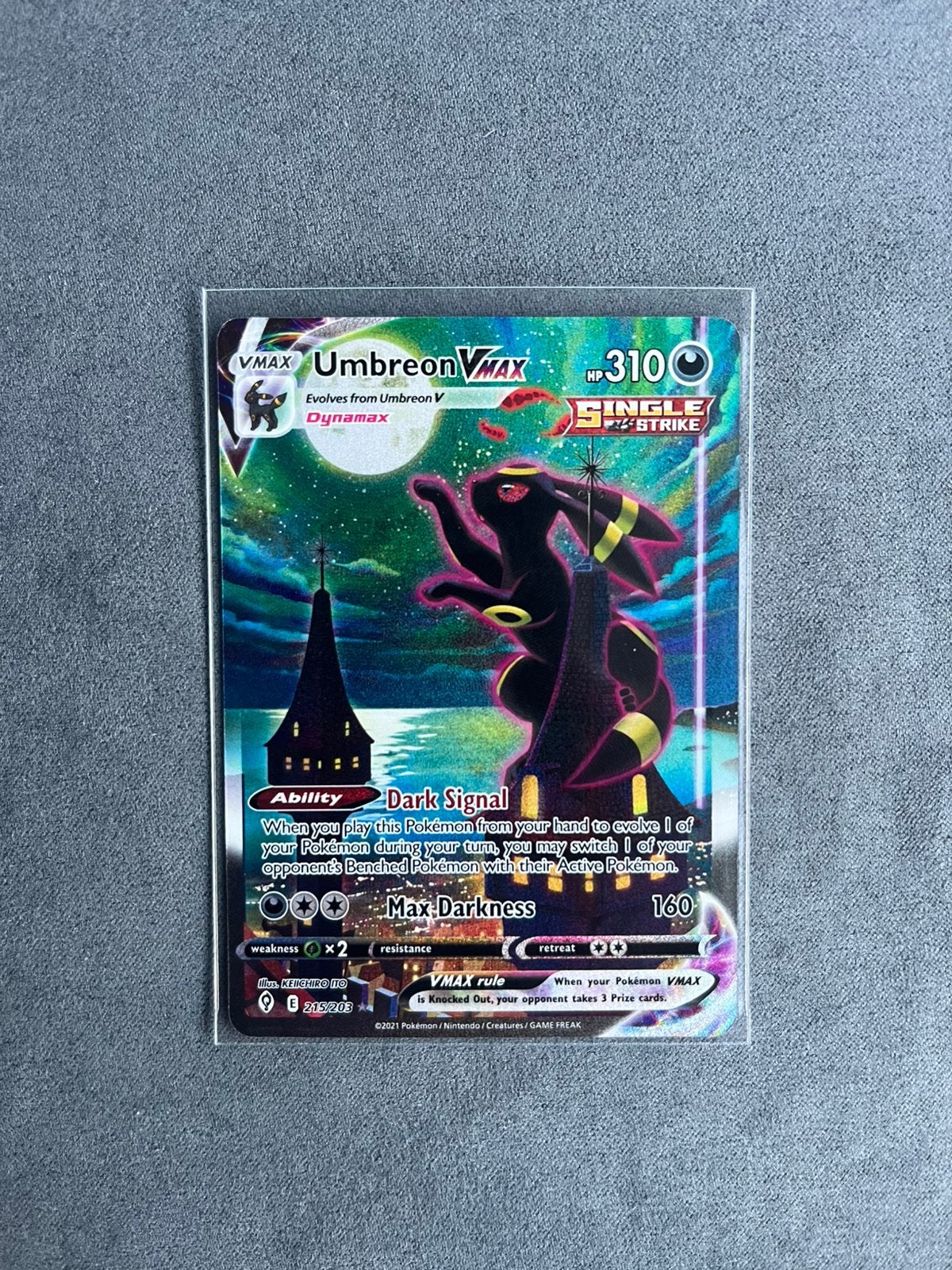 Umbreon VMax Evolving Skies, Hobby en Vrije tijd, Ophalen, Zo goed als nieuw