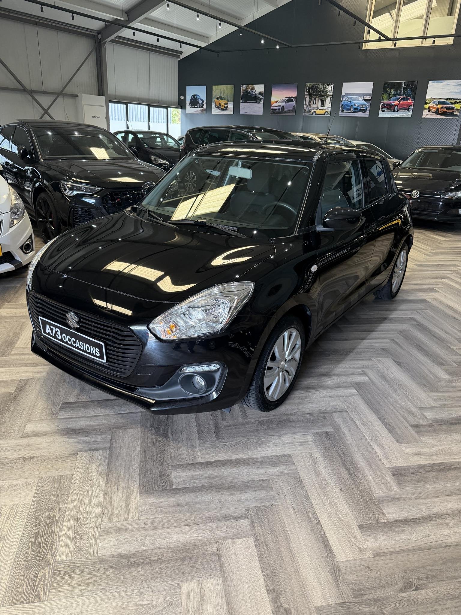 Suzuki Swift 1.2 Select Stoelverwarming, camera, Voorwielaandrijving, Stof, Gebruikt, 4 cilinders