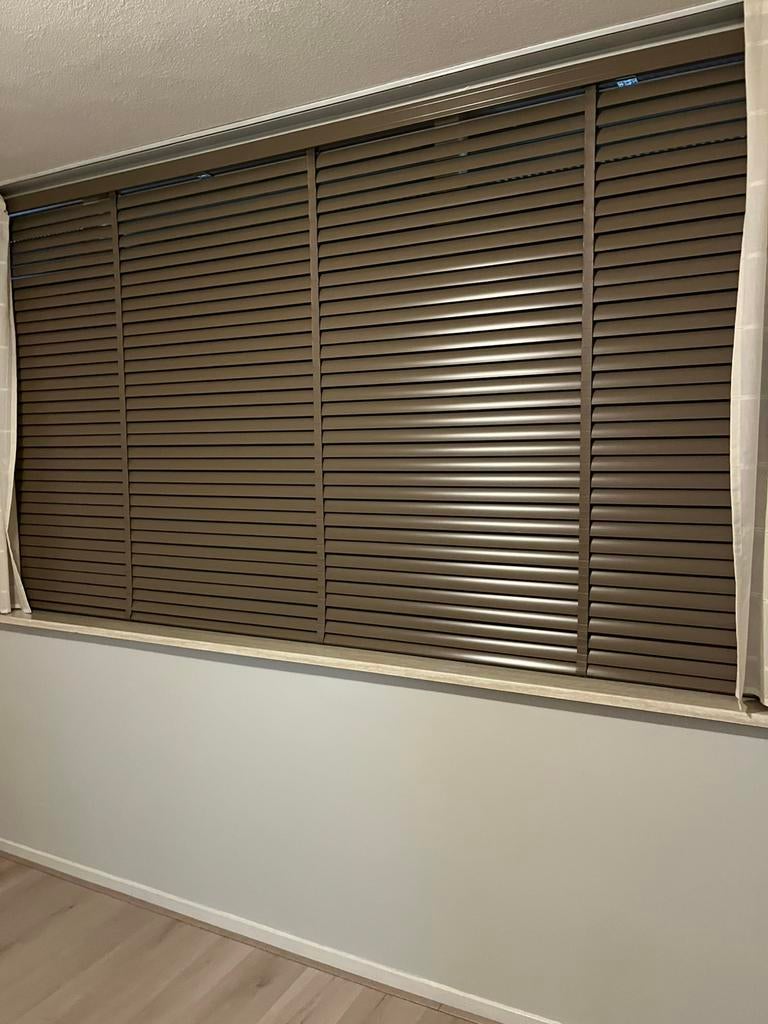 Luxaflexs  345br hoog 150, Ophalen, Zo goed als nieuw