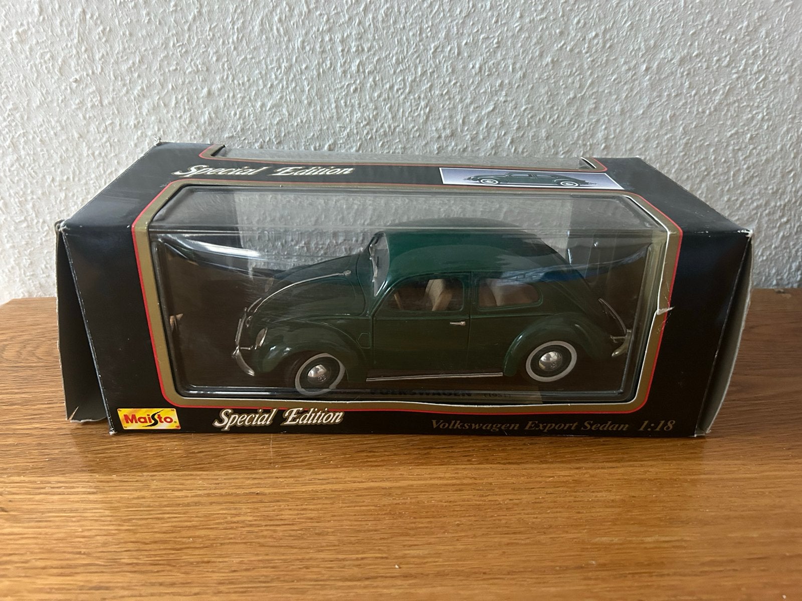 Maisto Volkswagen Kever (1951) Special Edition 1:18, Ophalen of Verzenden, Gebruikt, Maisto
