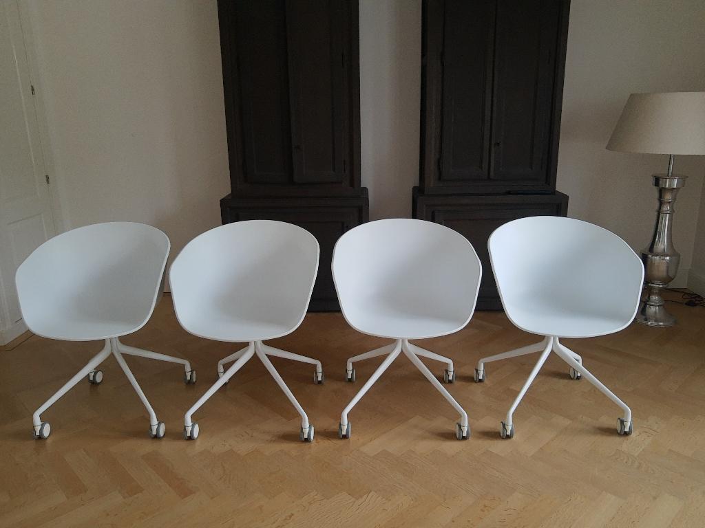 4x HAY AAC24 wit eetkamerstoel / bureaustoel met wielen, Ophalen, Wit, Vier, Metaal