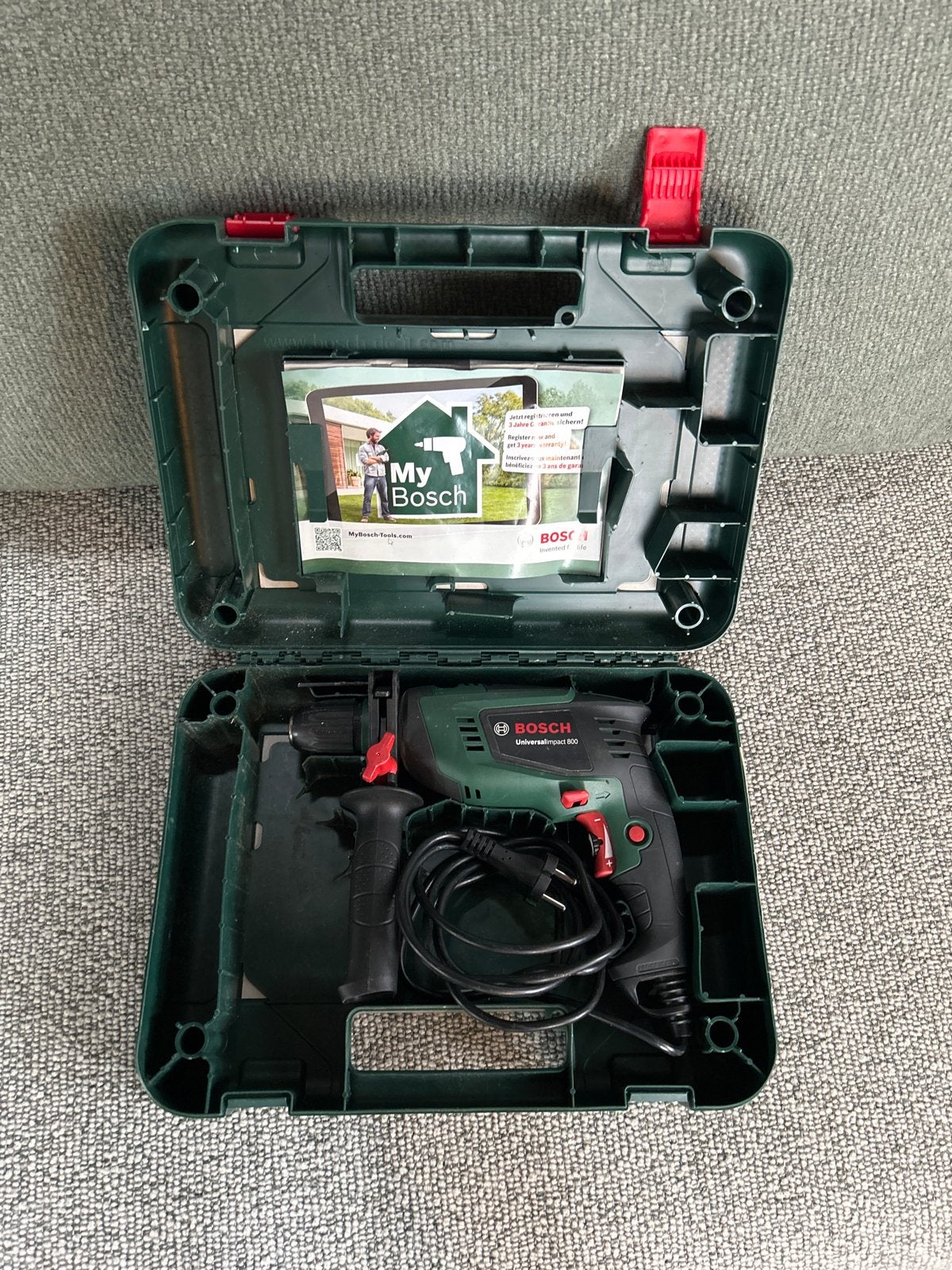 Bosch UniversalImpact 800 Klopboormachine - Zo goed als nieu, 600 watt of meer, Zo goed als nieuw, Klopboormechanisme, Ophalen