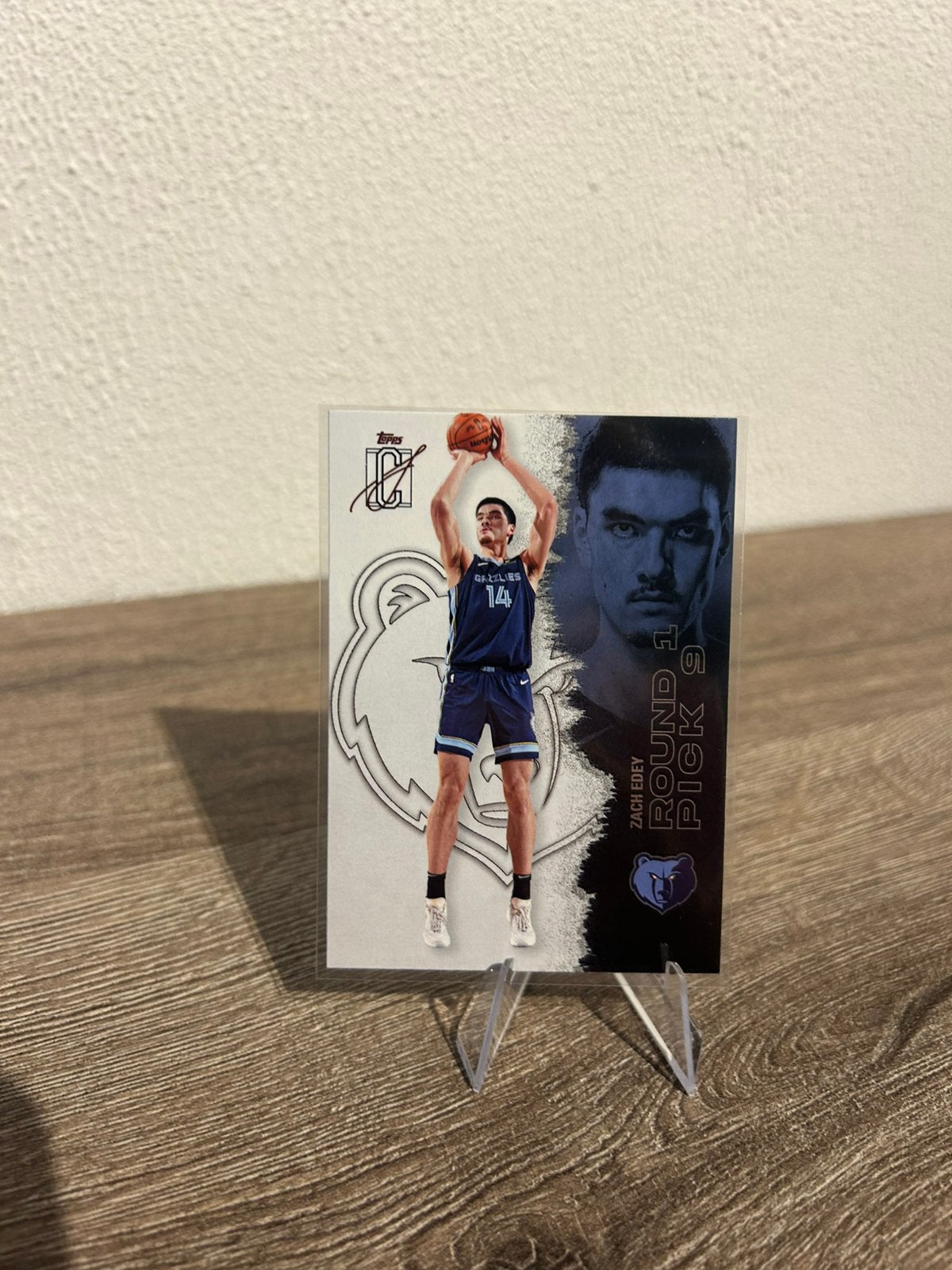 Zach Edey 2025-26 Topps Signature Class 23 Memphis Grizzlies, Hobby en Vrije tijd, Stickers en Plaatjes, Ophalen of Verzenden