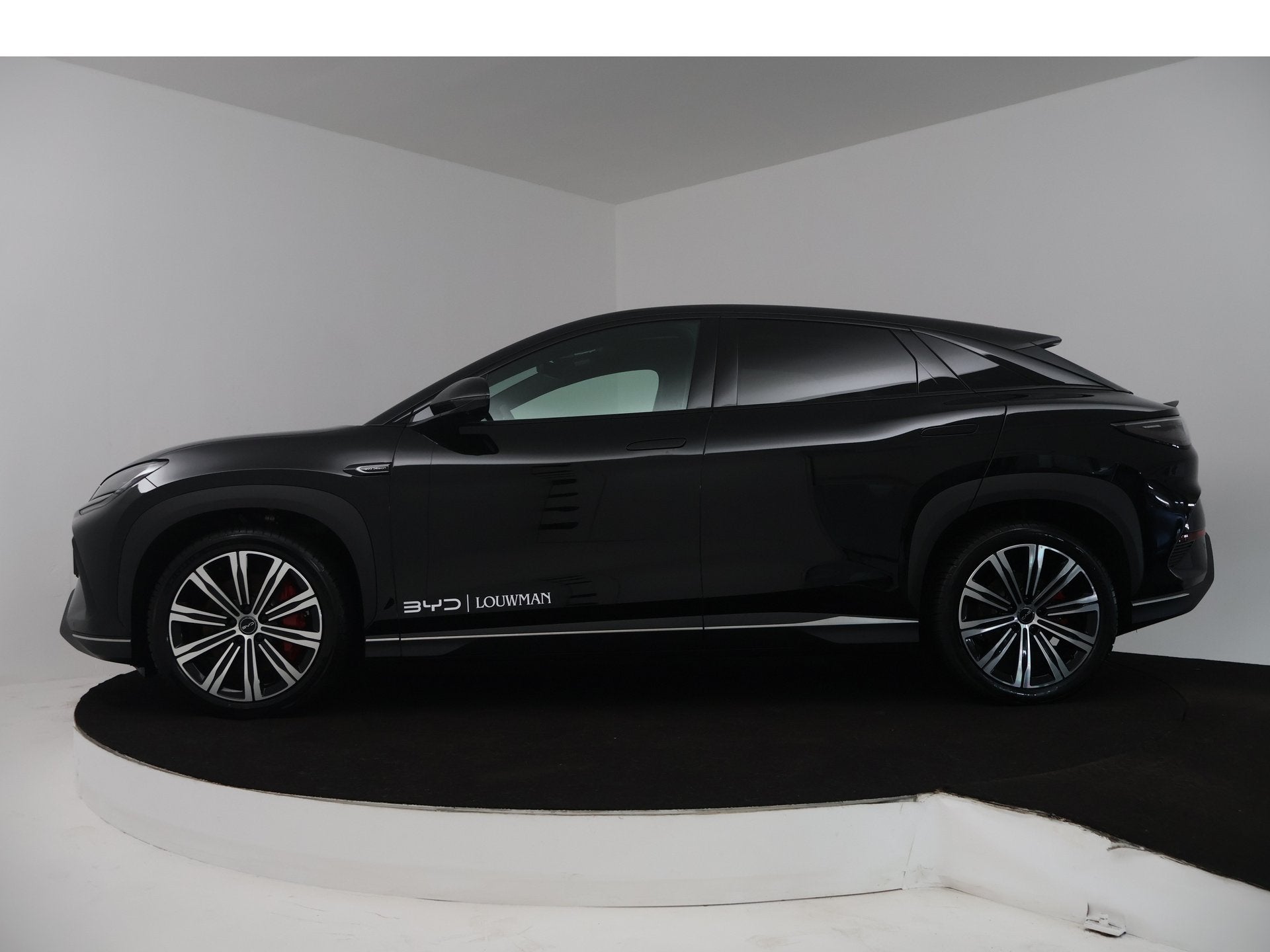 BYD SEALION 7 Excellence AWD 91.3 kWh | Leder | Panoramadak, Auto's, Automaat, Gebruikt, 502 km, Zwart
