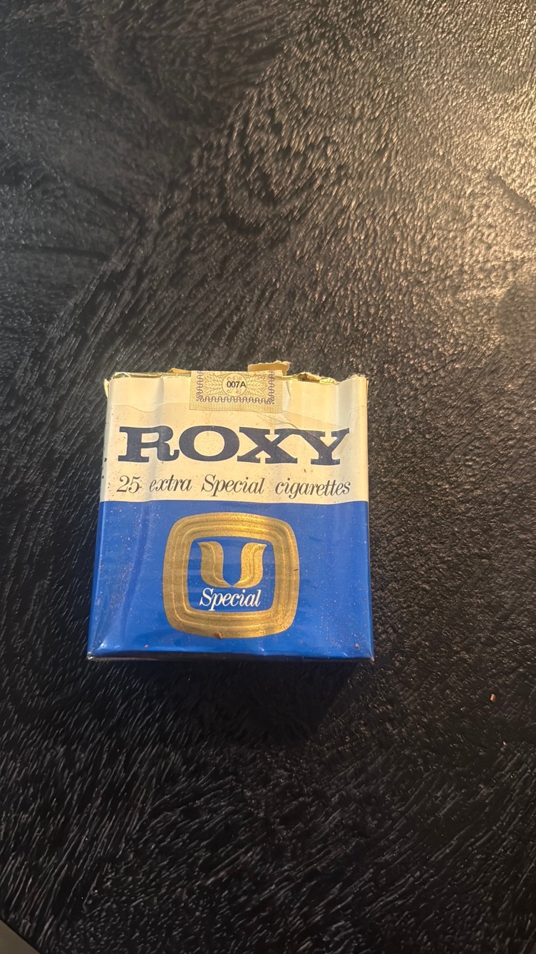 Roxy sigaretten, Verzamelen, Ophalen of Verzenden, Zo goed als nieuw, Tabaksdoos of Verpakking