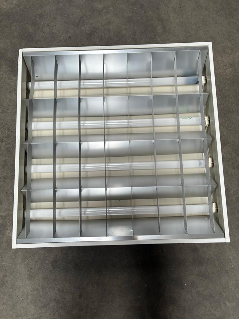 TL armatuur 60x60 30 stuks OSRAM QUICKTRONIC QTP 3x18 4x18, Ophalen, Gebruikt