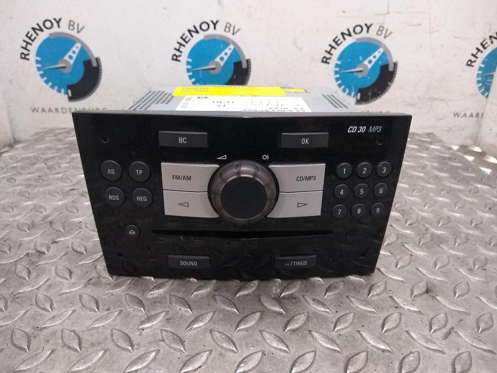 OPEL CORSA 1.4-16V Bns Sport RADIO 2007, Ophalen of Verzenden, Gebruikt, Stiba lid